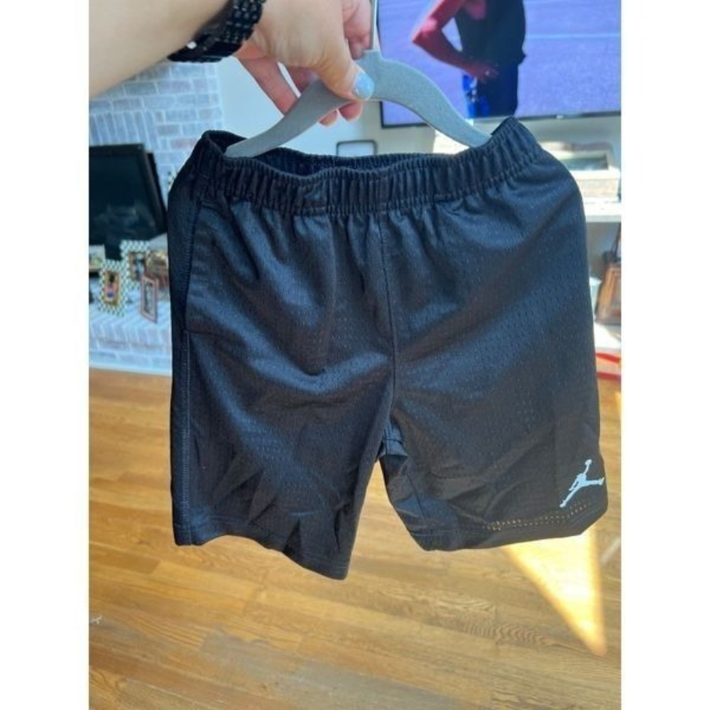 Jordan black‎ shorts size 6
